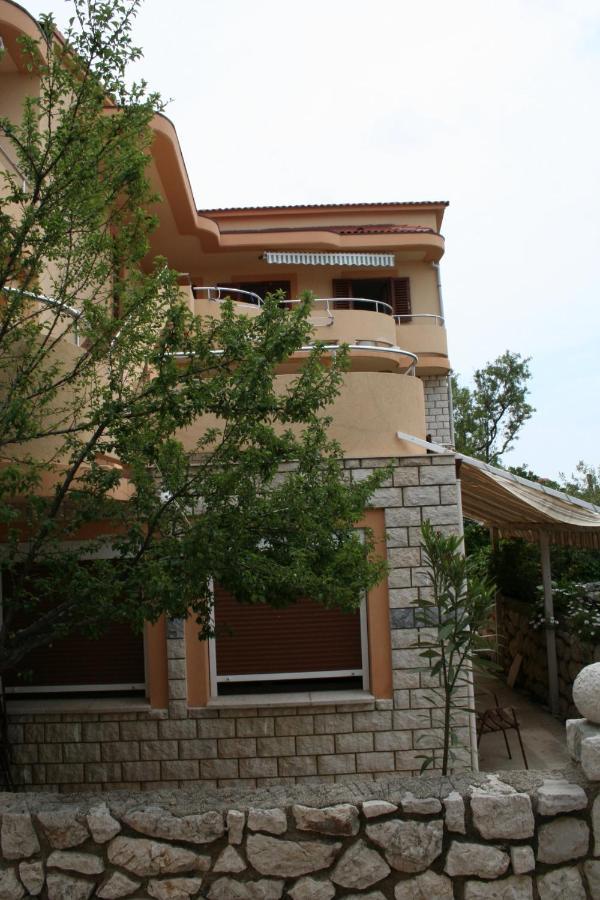 Apartments By The Sea Mandre, Pag - 4095 Kolan Exterior foto